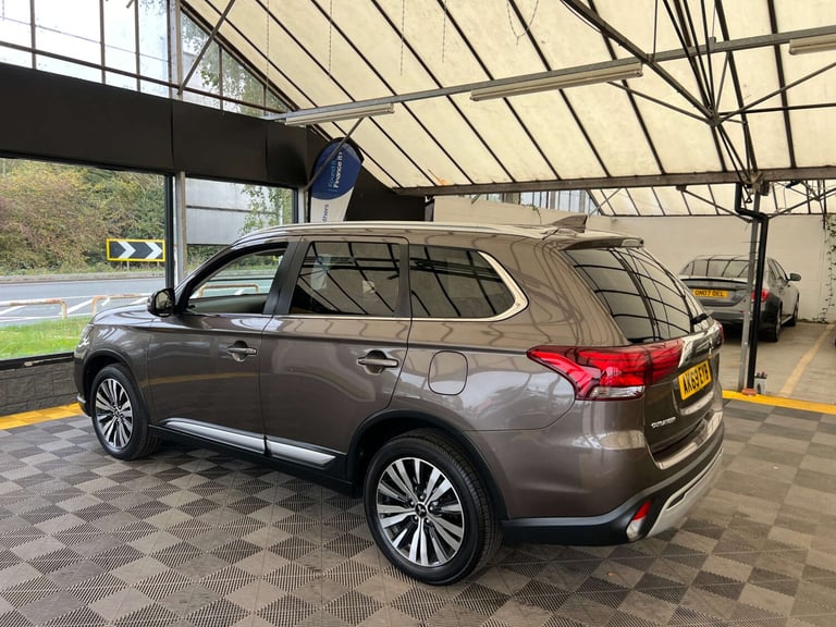 2019 Mitsubishi Outlander 2.0 Design 5dr CVT ESTATE PETROL Automatic
