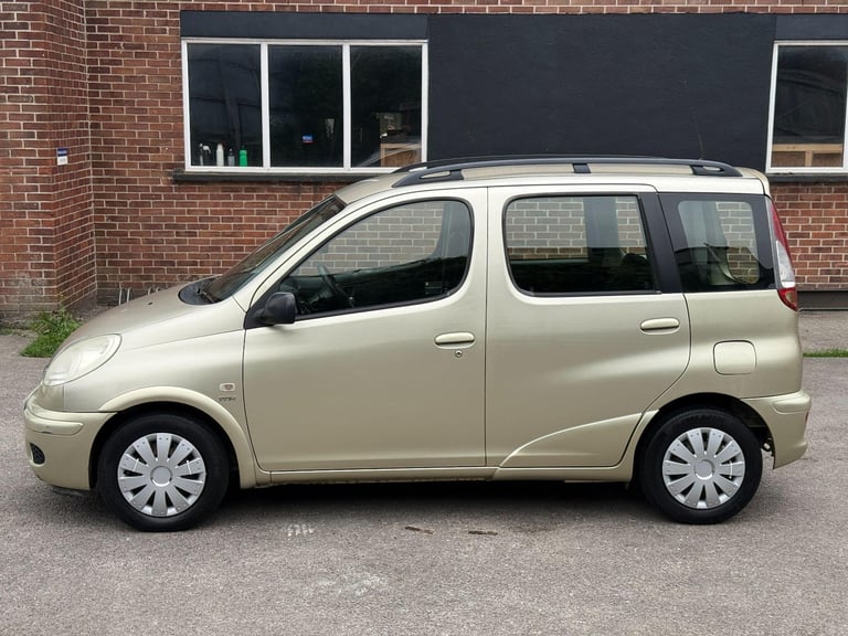 2005 Toyota Yaris Verso 1.3 VVT-i T3 5dr MPV Petrol Automatic