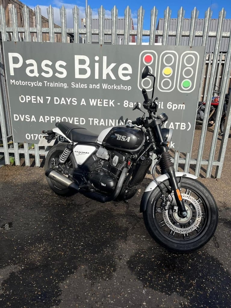 image for BSA Bantam 350cc Classic Style Motorcycle Avalon Grey Ex-Demo 204 Miles 2025