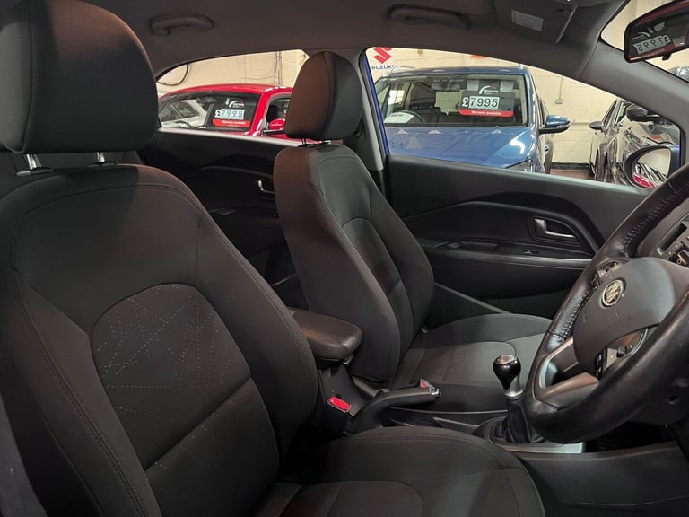 2012 Kia Rio 1.25 2 5dr HATCHBACK PETROL Manual