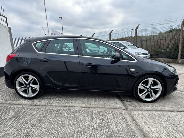2015 15 VAUXHALL ASTRA 1.4T 16V LIMITED EDITION HATCHBACK 5DR PETROL MANUAL EURO