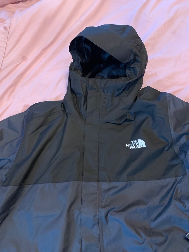 NORTH FACE QUEST ZIP JACKET XL BRAN NEW 