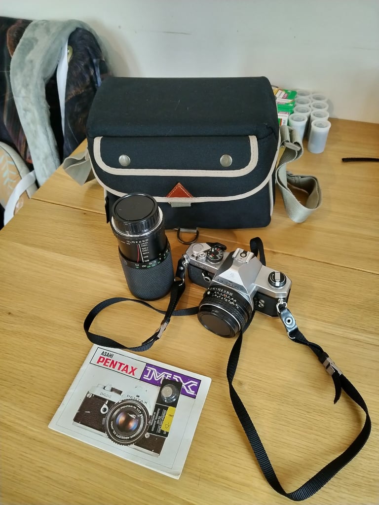 image for Pentax MX 35mm Film SLR Kit