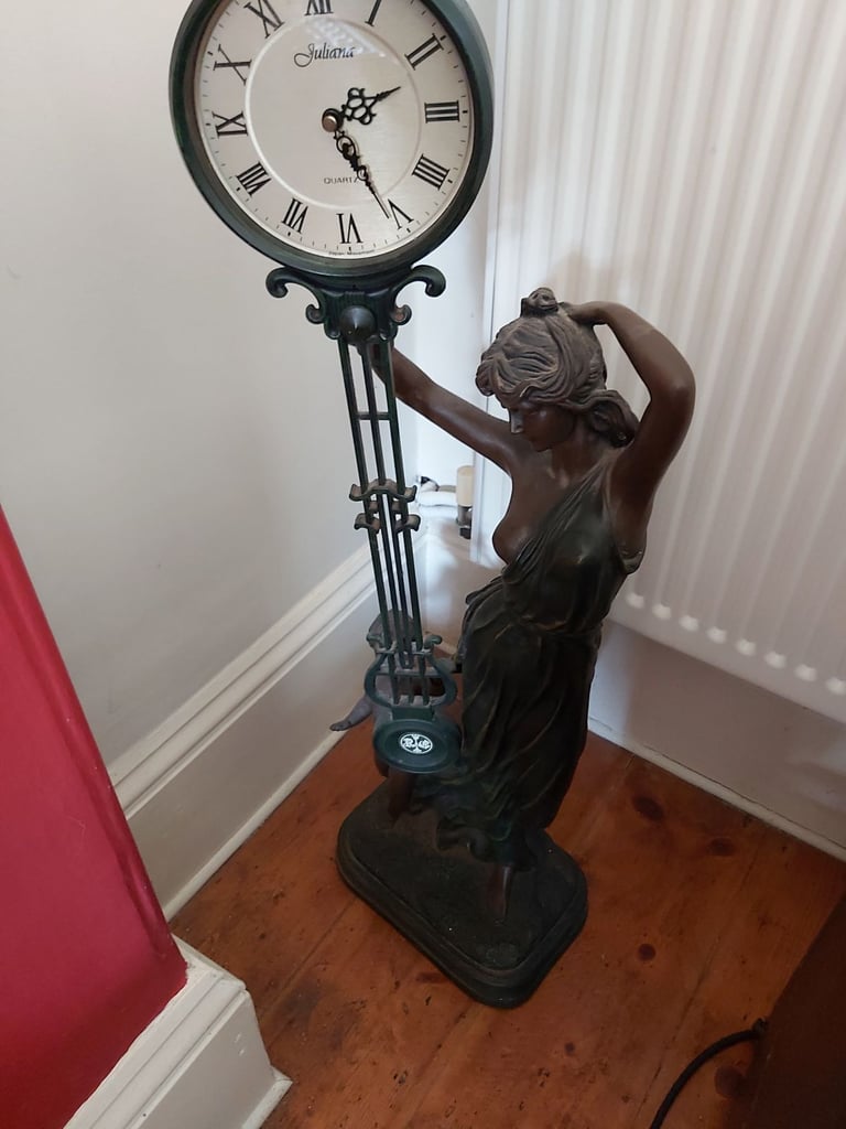 Juliana quartz swinging pendulum  clock 
