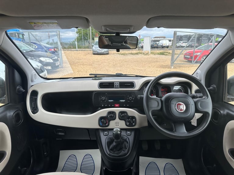 2015 Fiat Panda 1.2 Easy + Euro 6 5dr HATCHBACK Petrol Manual