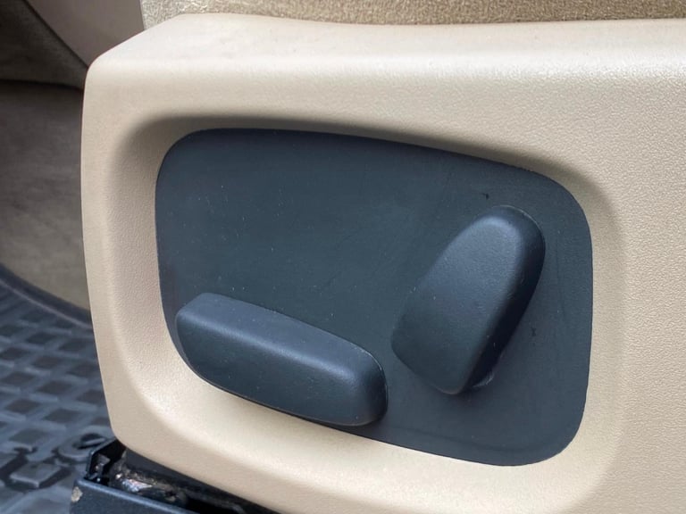 2012 LAND ROVER DISCOVER 4 HSE 3.0 SDV6 AUTOMATIC 4X4 + 7 SEATER + FACELIFT