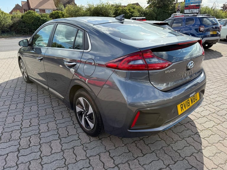 2018 Hyundai IONIQ 1.6 h-GDi Premium DCT Euro 6 (s/s) 5dr HATCHBACK Petrol/Electric Hybrid Automatic