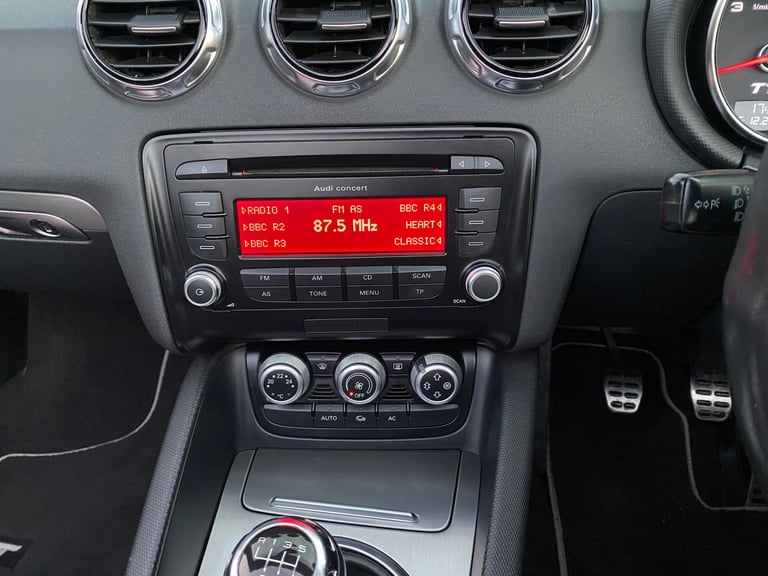 2011 Audi TT 2.0 TFSI Sport 211 Roadster 2dr 1 owner FSH