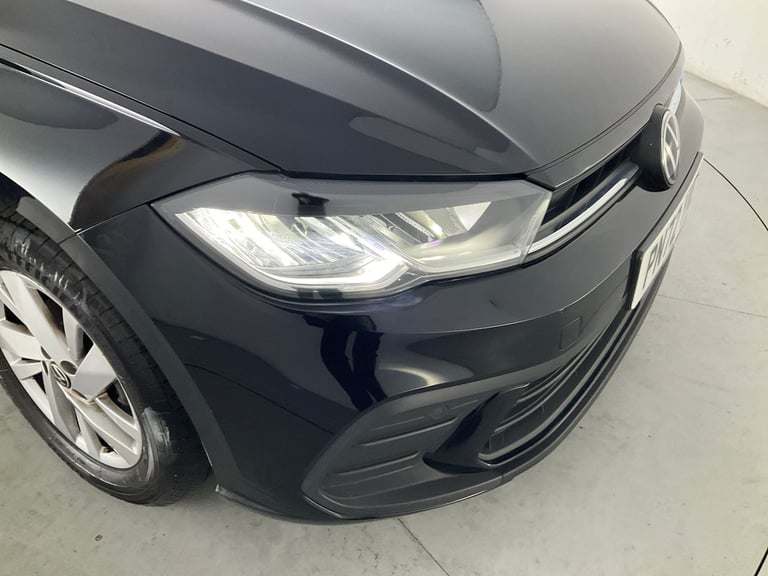 2022 Volkswagen Polo 1.0 TSI Life Hatchback 5dr Petrol Manual Euro 6 (s/s) (95 ps) - LIGHT AND S ...