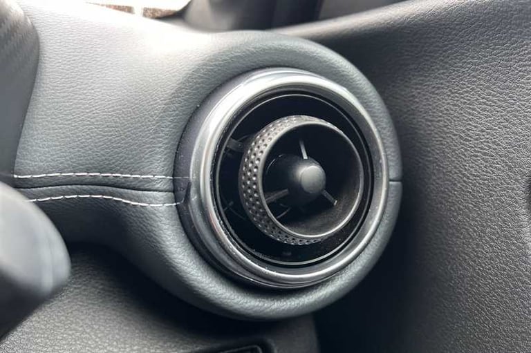 2021 Nissan Juke 1.0 DIG-T 114 N-CONNECTA 5DR Hatchback Petrol Manual