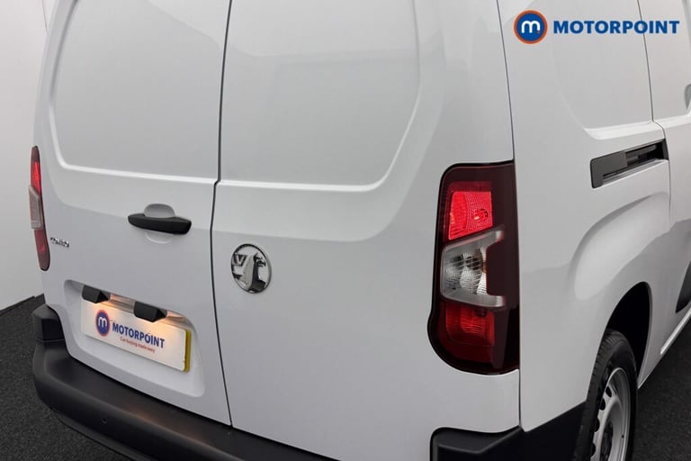 2024 Vauxhall Combo 1.5 Turbo D 100ps Prime H1 Van Panel Van Diesel Manual