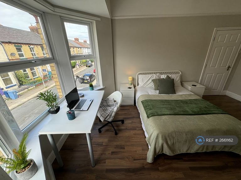 3 bedroom house in Brookdale Road, Liverpool, L15 (3 bed) (#2661162)