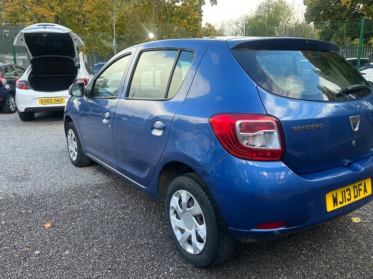 2013 Dacia Sandero 0.9 TCe Laureate Euro 5 5dr HATCHBACK Petrol Manual