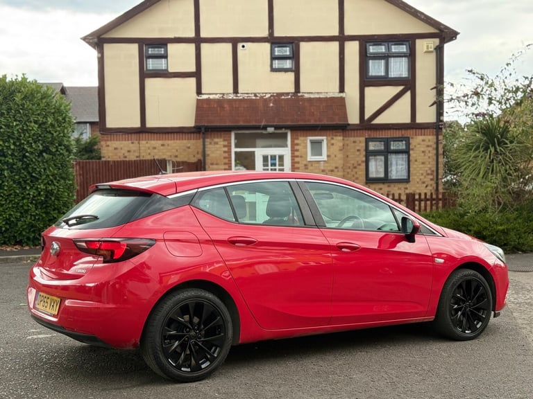 2015 Vauxhall Astra 1.4T 16V 125 Design 5dr HATCHBACK Petrol Manual