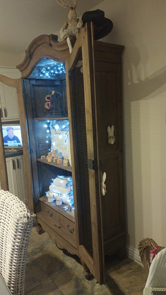 Beautiful Wardrobe 