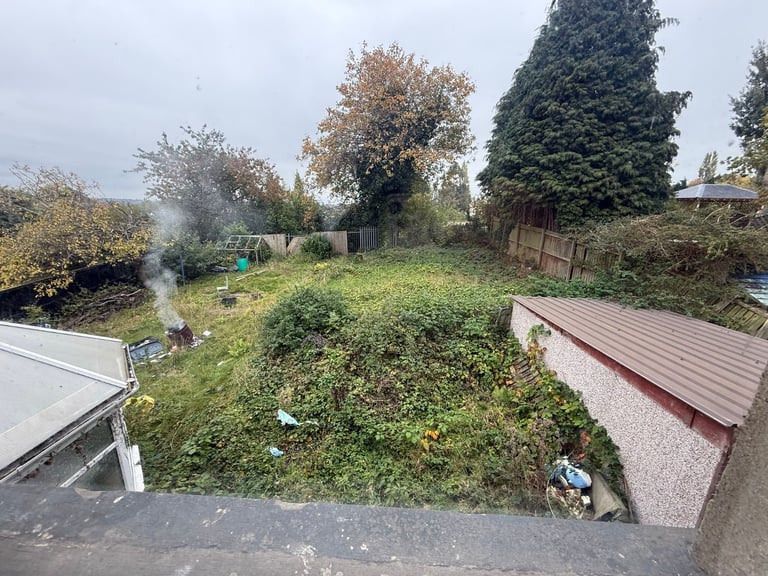 3 Bedroom semi-detached property 
