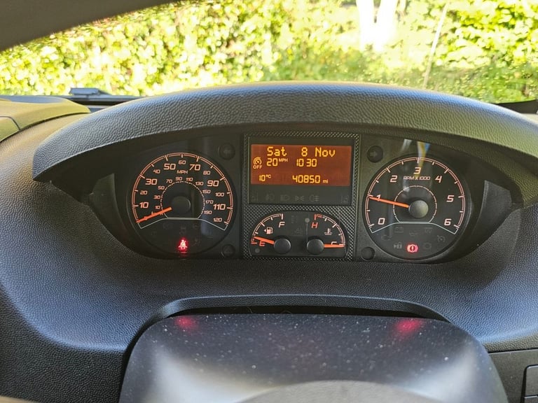 2019 Peugeot Boxer 2.0 BlueHDi 335 Professional Panel Van 5dr Diesel Manual L2 H2 Euro 6 (130  PA...