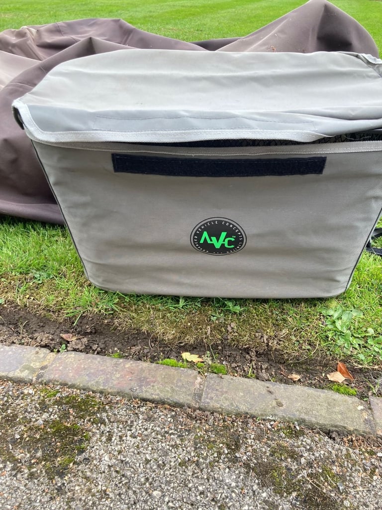 Quingo Vitess2 with  (REVERSE CAMERA)