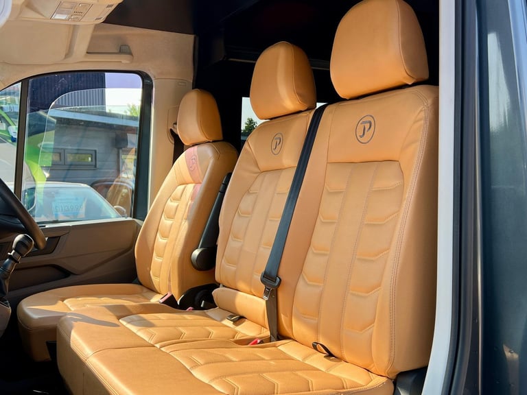 2020 Volkswagen Crafter 2.0 TDI Motorhome Camper - RaceVan - Pop Top - 5 Berth