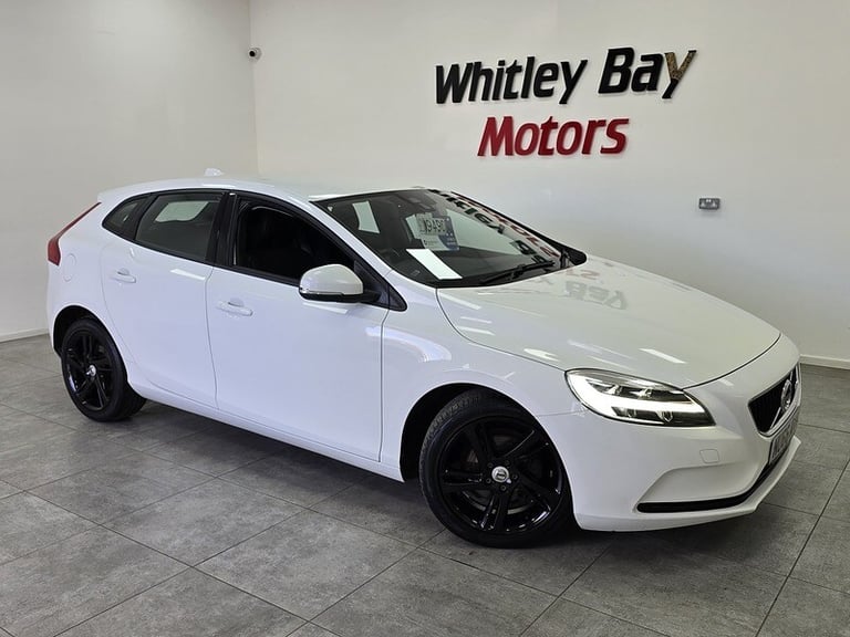 image for 2016 Volvo V40 D2 Momentum Hatchback Diesel Manual