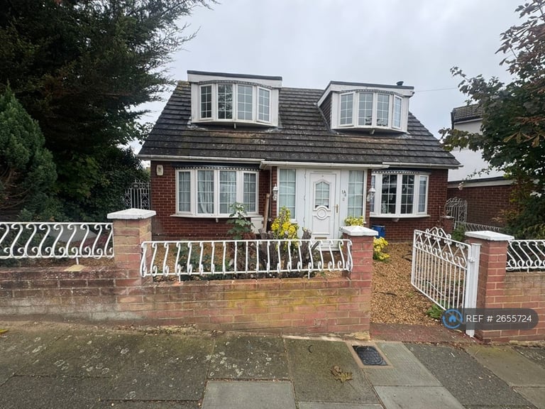 image for 1 bedroom in Donaldson Road, London, SE18 (#2655724)