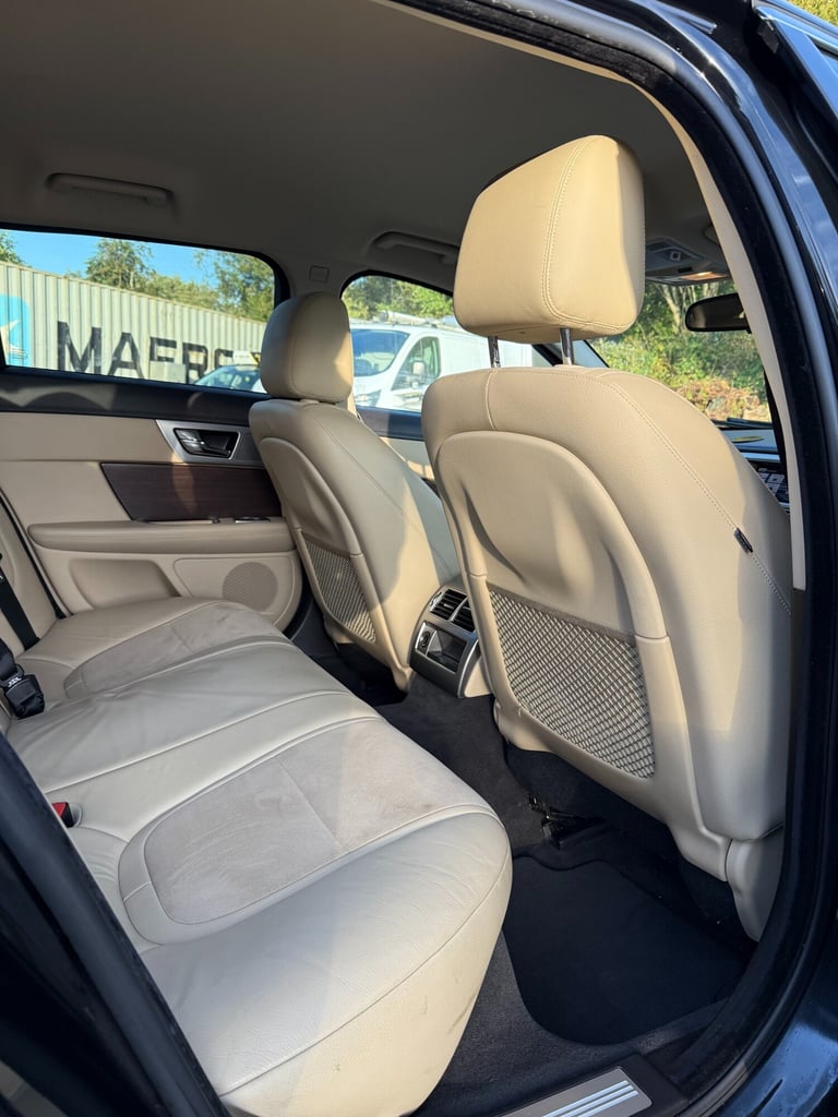 2013 Jaguar XF 2.2d [163] SE Business 5dr Auto, No VAT ESTATE Diesel Automatic