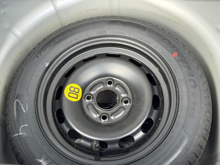 2009 Ford Fiesta 1.4 Zetec 5dr HATCHBACK Petrol Manual