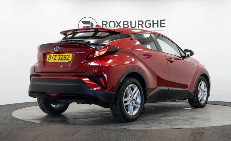 2022 TOYOTA C-HR 1.8 VVT-H GPF ICON SUV 5DR PETROL HYBRID CVT EURO 6 (S/S) (122 