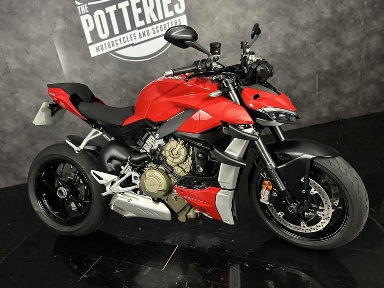 Ducati Streetfighter V4 2020
