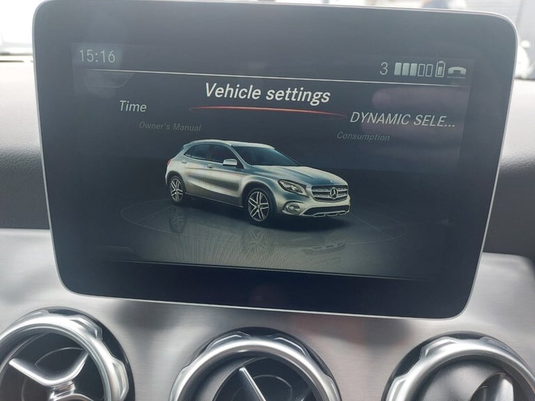 Mercedes GLA GLA 220 D 4MATIC AMG LINE PREMIUM