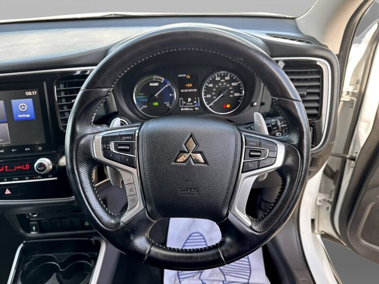 2020 Mitsubishi Outlander h TwinMotor Reflex Plus SUV HYBRID Automatic