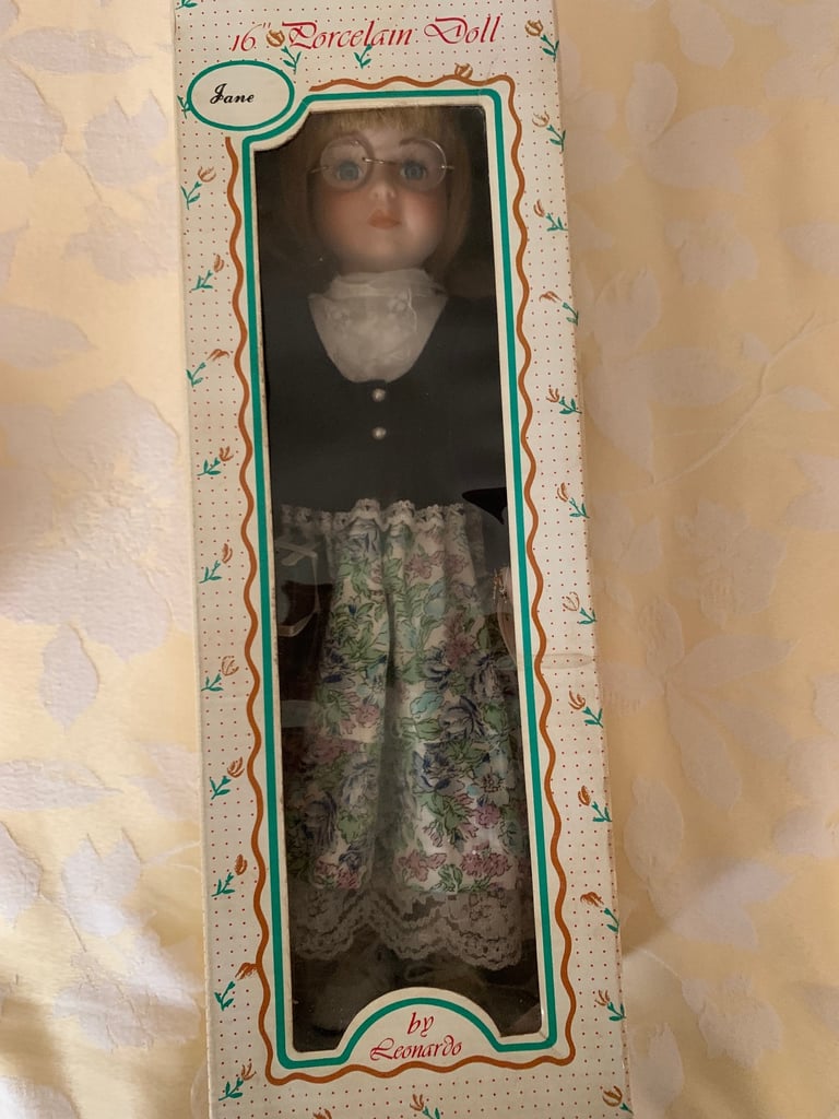image for Leonardo Collection Porcelain doll Jane