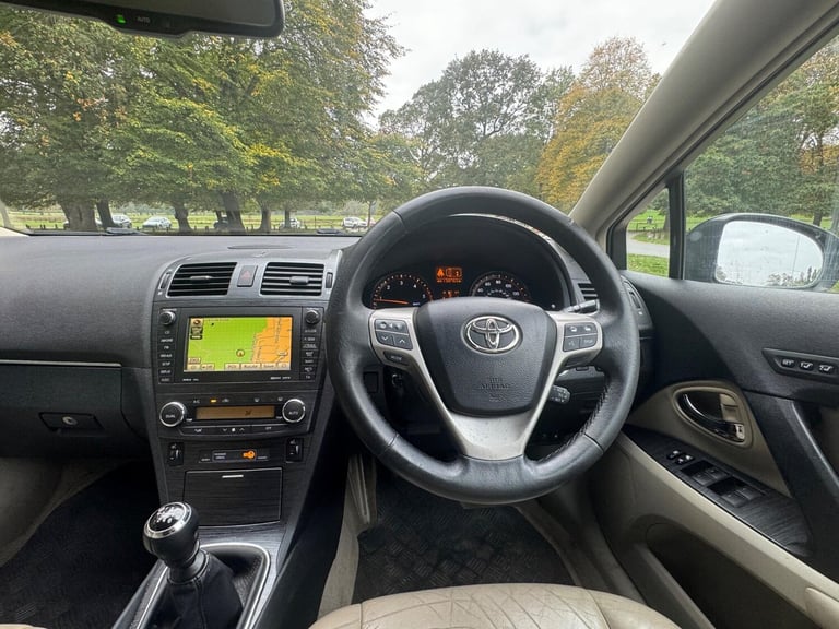 2010 Toyota Avensis 2.0 D-4D T4 Tourer Euro 5 5dr ESTATE Diesel Manual