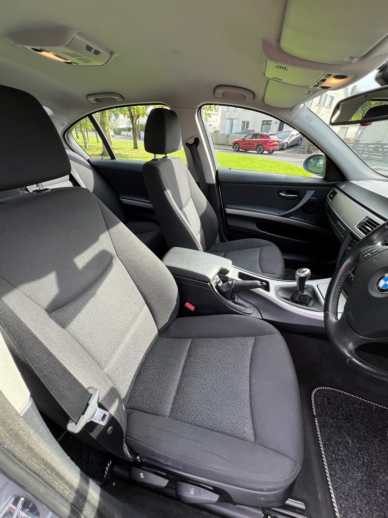 BMW, 3 SERIES, Saloon, 2007, Manual, 1995 (cc), 4 doors