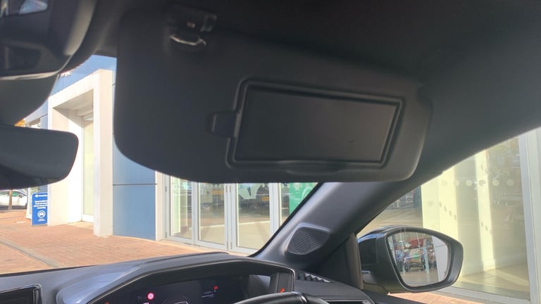 2024 Peugeot 208 1.2 HYBRID GT Hatchback 5dr Petrol Hybrid e-DSC6 Euro 6 (s/s) (136 ps) Hatchback...