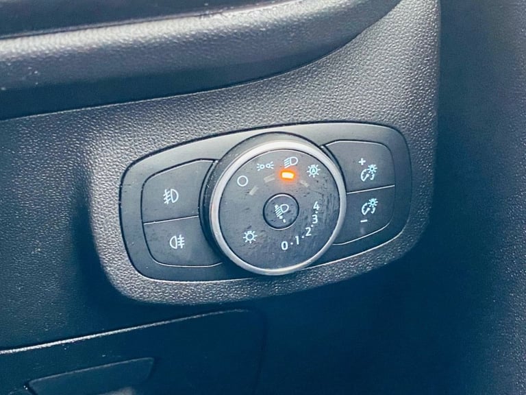 2019 Ford Fiesta 1.5 TDCi ST-Line Hatchback 5dr Diesel Manual Euro 6 (s/s) (120 ps) Hatchback Die...