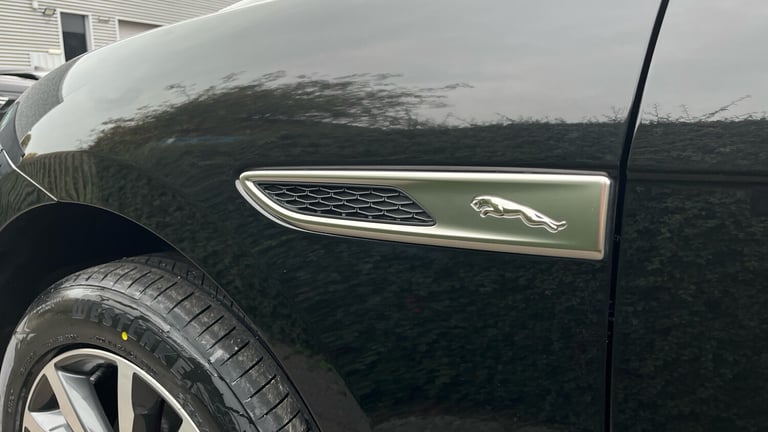 2022 Jaguar F-Pace 2.0 D200 R-Dynamic SE 5dr Auto AWD Diesel Estate Estate Diesel Automatic