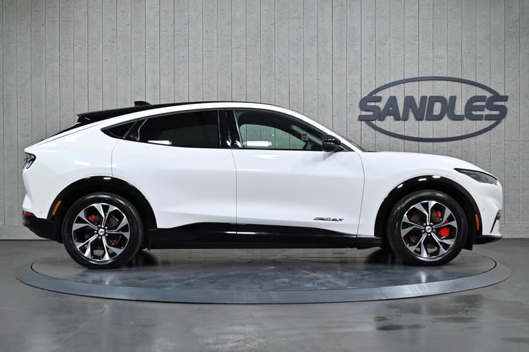 2022 Ford Mustang Mach-E Extended Range 91kWh AWD 5dr HATCHBACK Electric Automatic