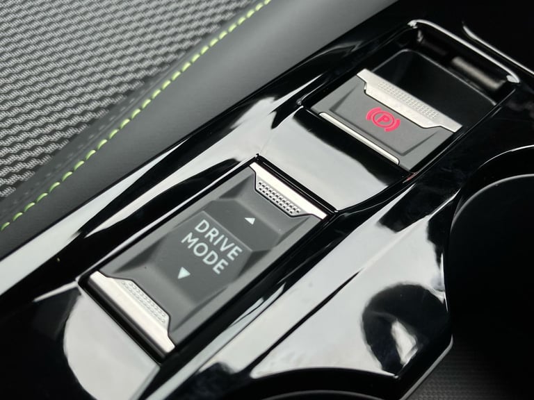 2025 Peugeot 2008 1.2 Hybrid 145 GT 5dr e-DSC6 Estate Automatic