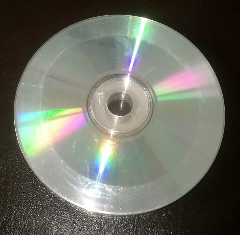 70 x CD-R CD-Recordable - 60 x Maxell + 10 x FujiFilm 52x 700MB Data 80 Min