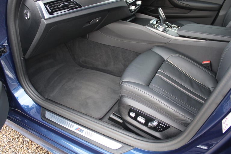 2021 BMW 5 Series 2.0 530e 12kWh M Sport Steptronic Euro 6 (s/s) 4dr SALOON Petrol/Electric Hybri...