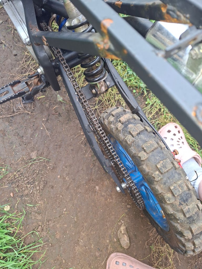 Dirt bike 49cc 2 stoke 