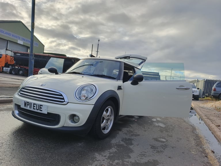 2011 MINI Hatch 1.6 One 3dr HATCHBACK Petrol Manual
