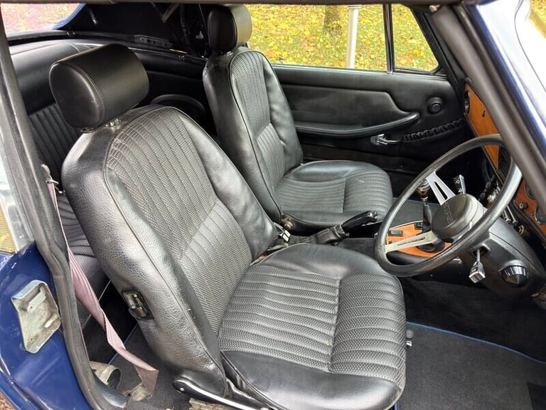  Triumph Stag Convertible Convertible Petrol Manual