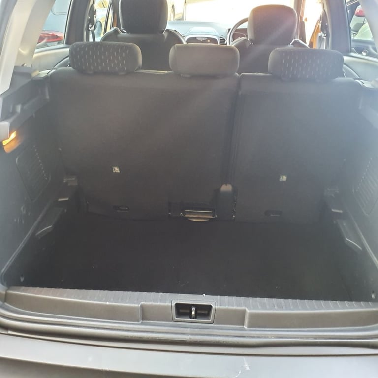 2018 68 RENAULT CAPTUR 0.9 TCE ENERGY ICONIC SUV 5DR PETROL MANUAL EURO 6 (S/S) 