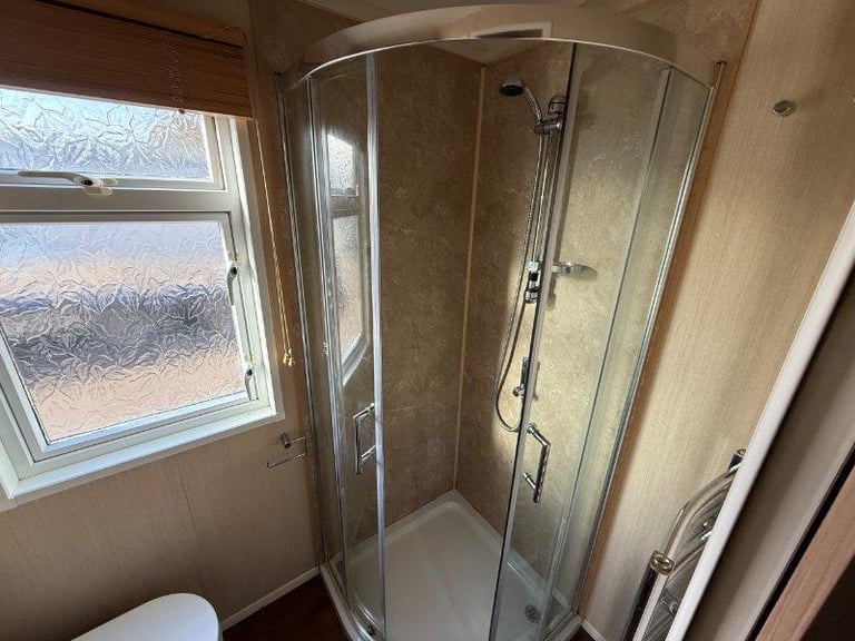 Static Caravan Swift Champagne 40x13 2bed DG/CH - Free UK Delivery 