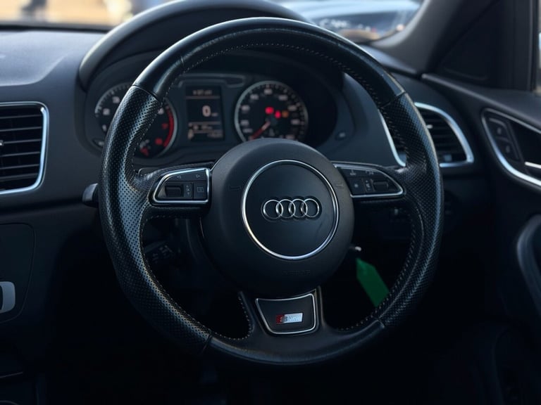 2016 Audi Q3 2.0T FSI Quattro S Line 5dr S Tronic ESTATE PETROL Automatic