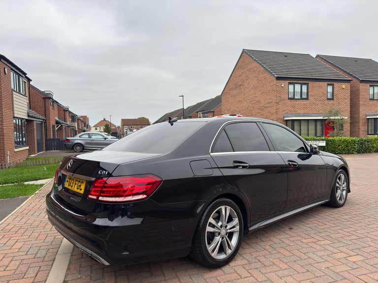 MERCEDES BENZ E250CDI AMG LINE 7G TRONIC