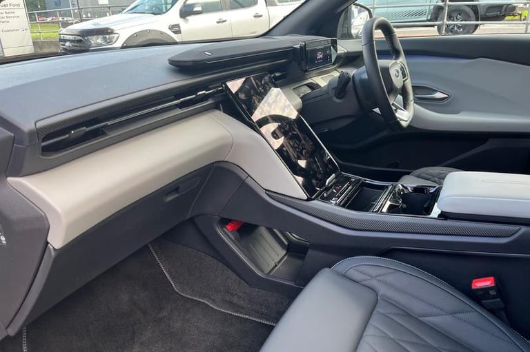 2025 Ford Explorer Extended Range 79kWh Premium SUV 5dr Electric Auto AWD (340 ps) Automatic SUV ...