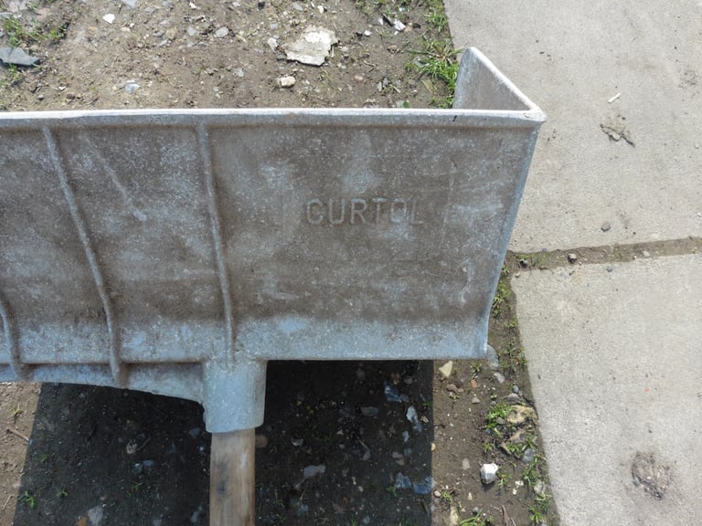 image for Aluminium bricklayers Hod/Brick carrier for sale